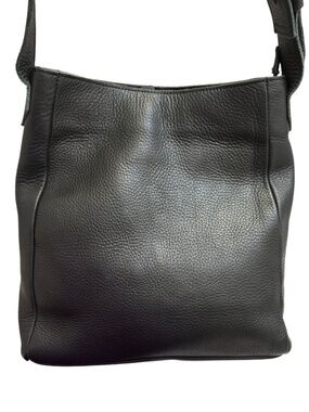 Duluth lifetime leather black bag gorgeous